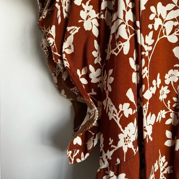 NWT Short-Sleeve Tiered Mini Swing Dress - Picture 3 of 5